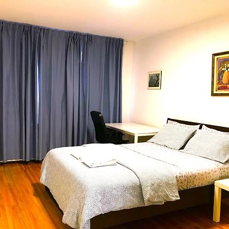 Big Private Room Midmontreal Next To Station Metro - Parking Free Экстерьер фото